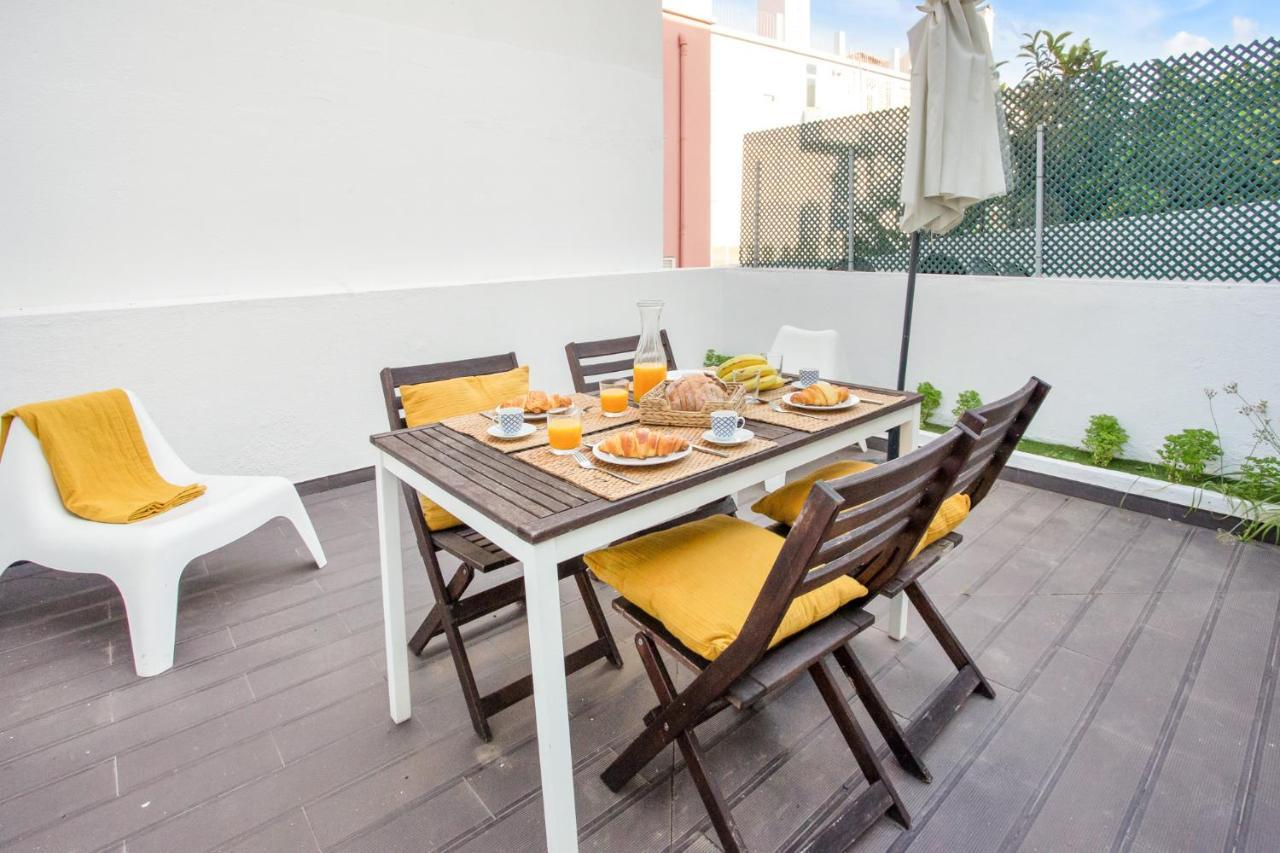 Modern 2 Bedroom Apartment In Estrela With Outside Terrace! Amazing For Families, Couples, Friends Lisboa Εξωτερικό φωτογραφία