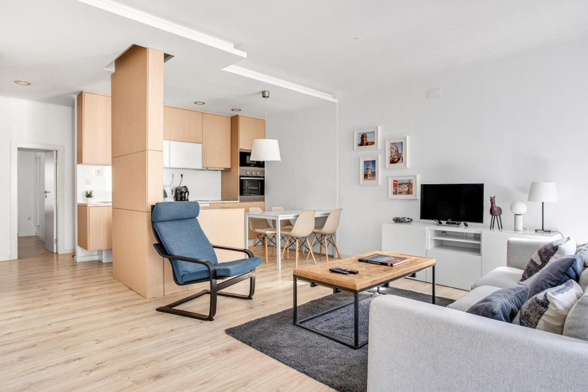 Modern 2 Bedroom Apartment In Estrela With Outside Terrace! Amazing For Families, Couples, Friends Lisboa Εξωτερικό φωτογραφία