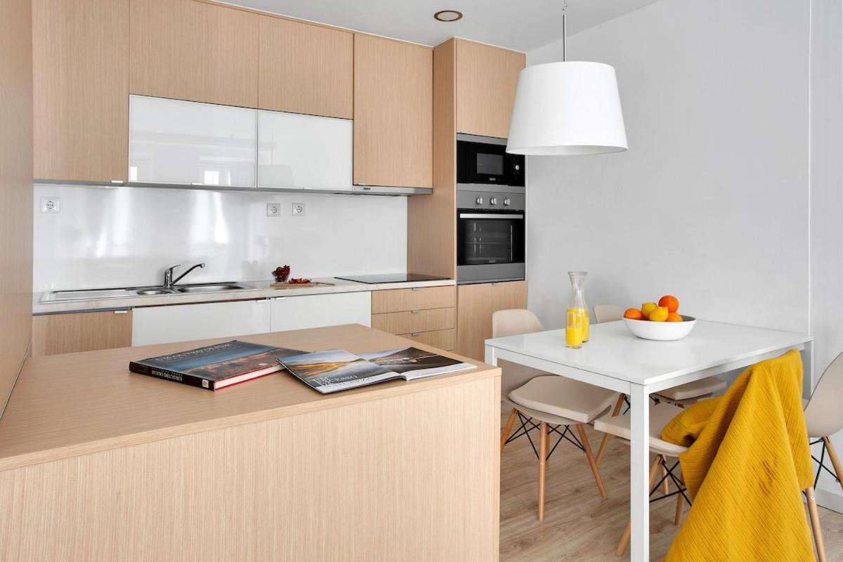 Modern 2 Bedroom Apartment In Estrela With Outside Terrace! Amazing For Families, Couples, Friends Lisboa Εξωτερικό φωτογραφία