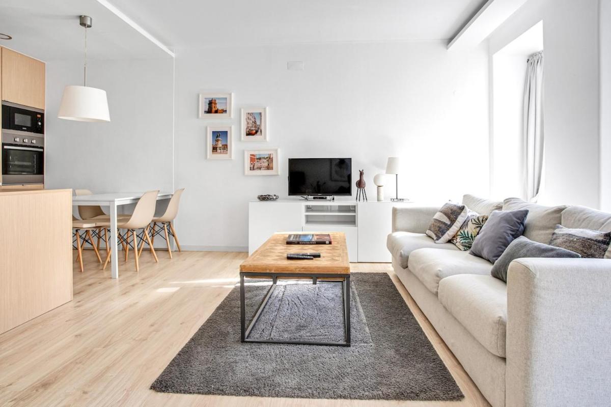 Modern 2 Bedroom Apartment In Estrela With Outside Terrace! Amazing For Families, Couples, Friends Lisboa Εξωτερικό φωτογραφία